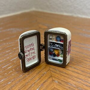 Boyds Bears Granny’s Icebox Refrigerator Hinged Treasure Trinket Box